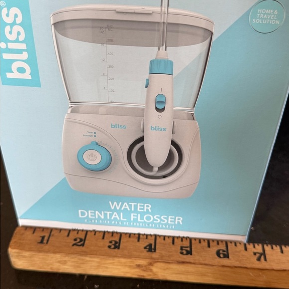 Bliss Aqua Blue Water Dental Flosser never open New - Picture 4 of 6